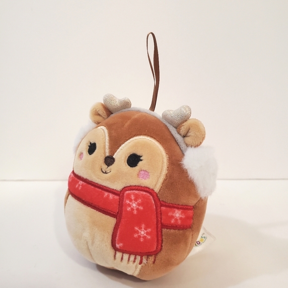 Squishmallows - Darla the Reindeer - Picture 2 of 5